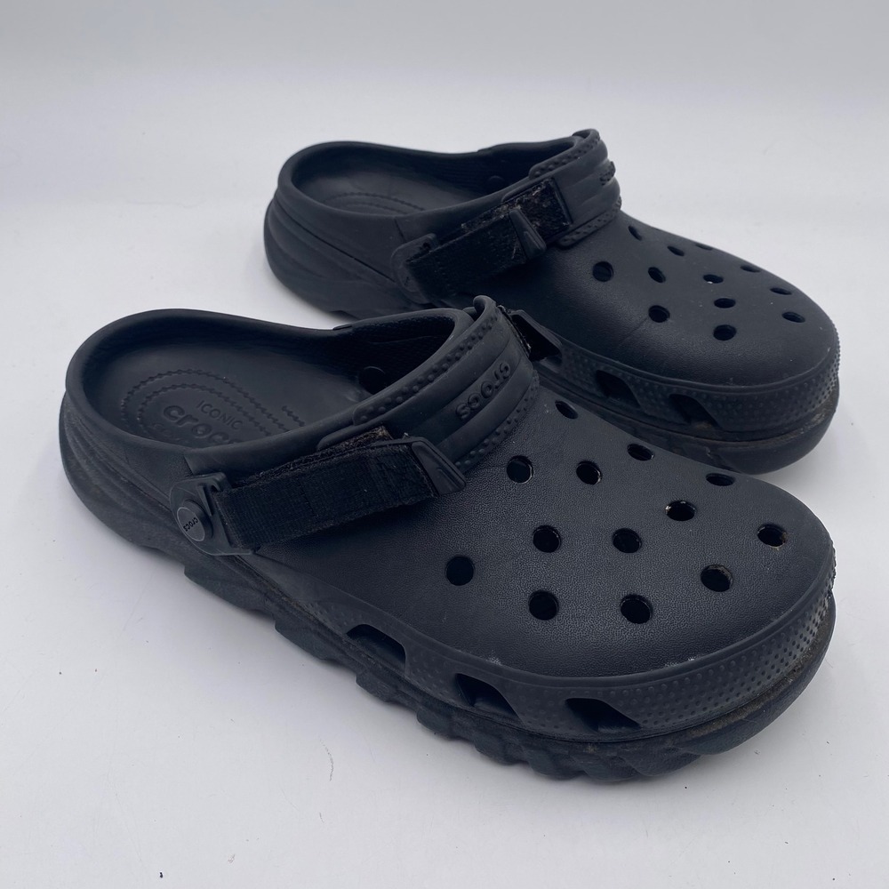 Crocs Echo Clog Mens 9 Womens 11 Black Molded Athletic Sporty Streetwear Sandal
